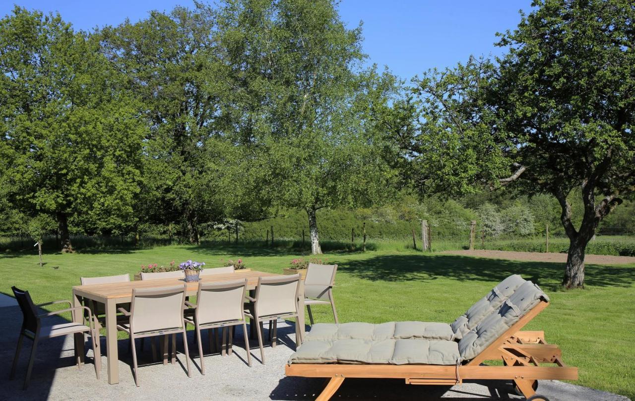 La Croix Bala Villa Signy-le-Petit Exteriör bild